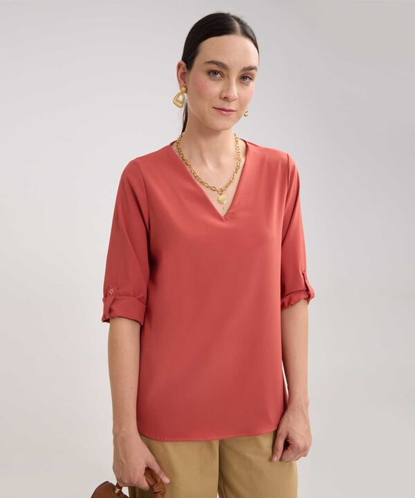 Blusa Manga Tres Cuartos Unicolor Escote En V image number null