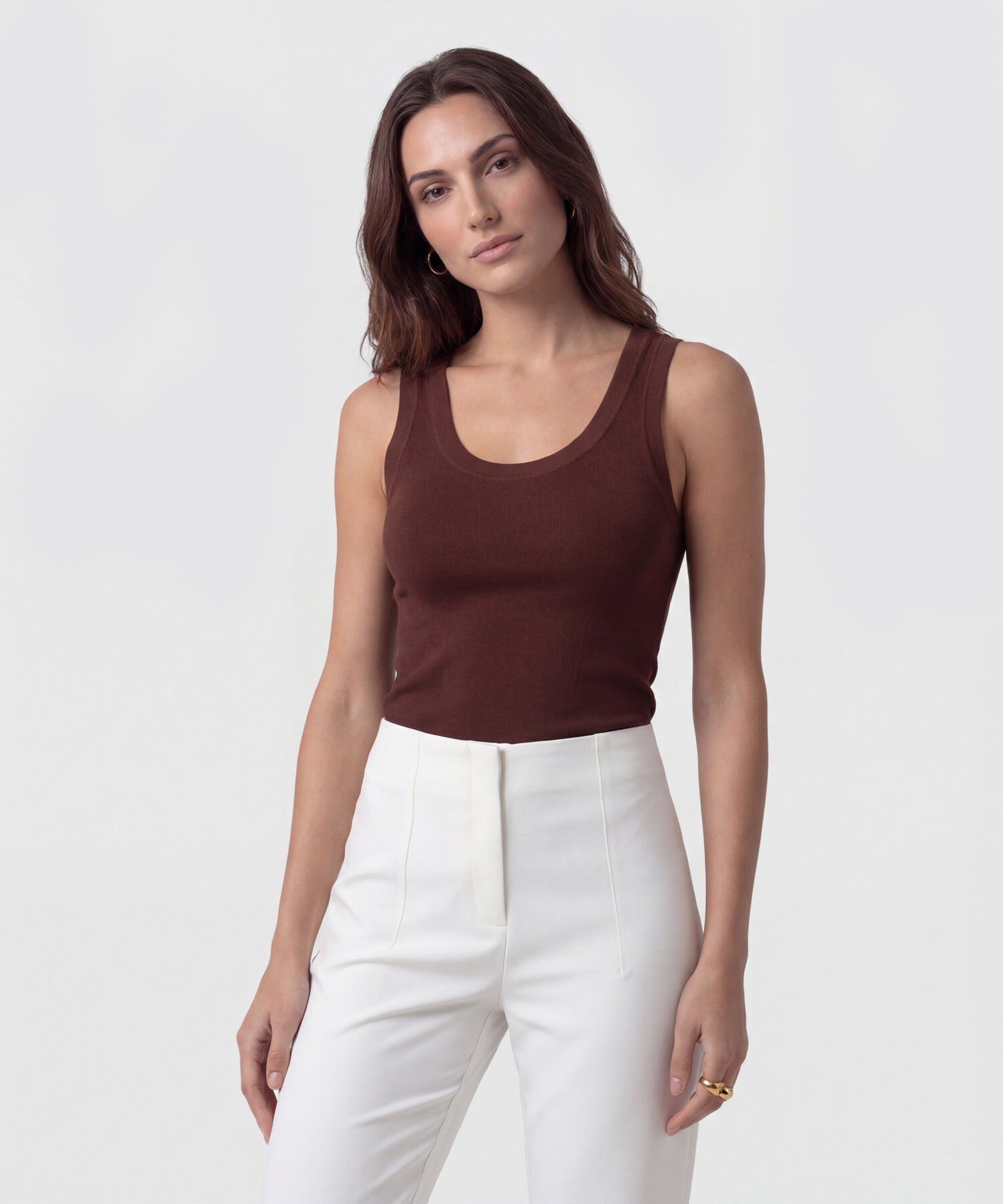 Camiseta De Tiras Anchas Y Cuello U Mujer