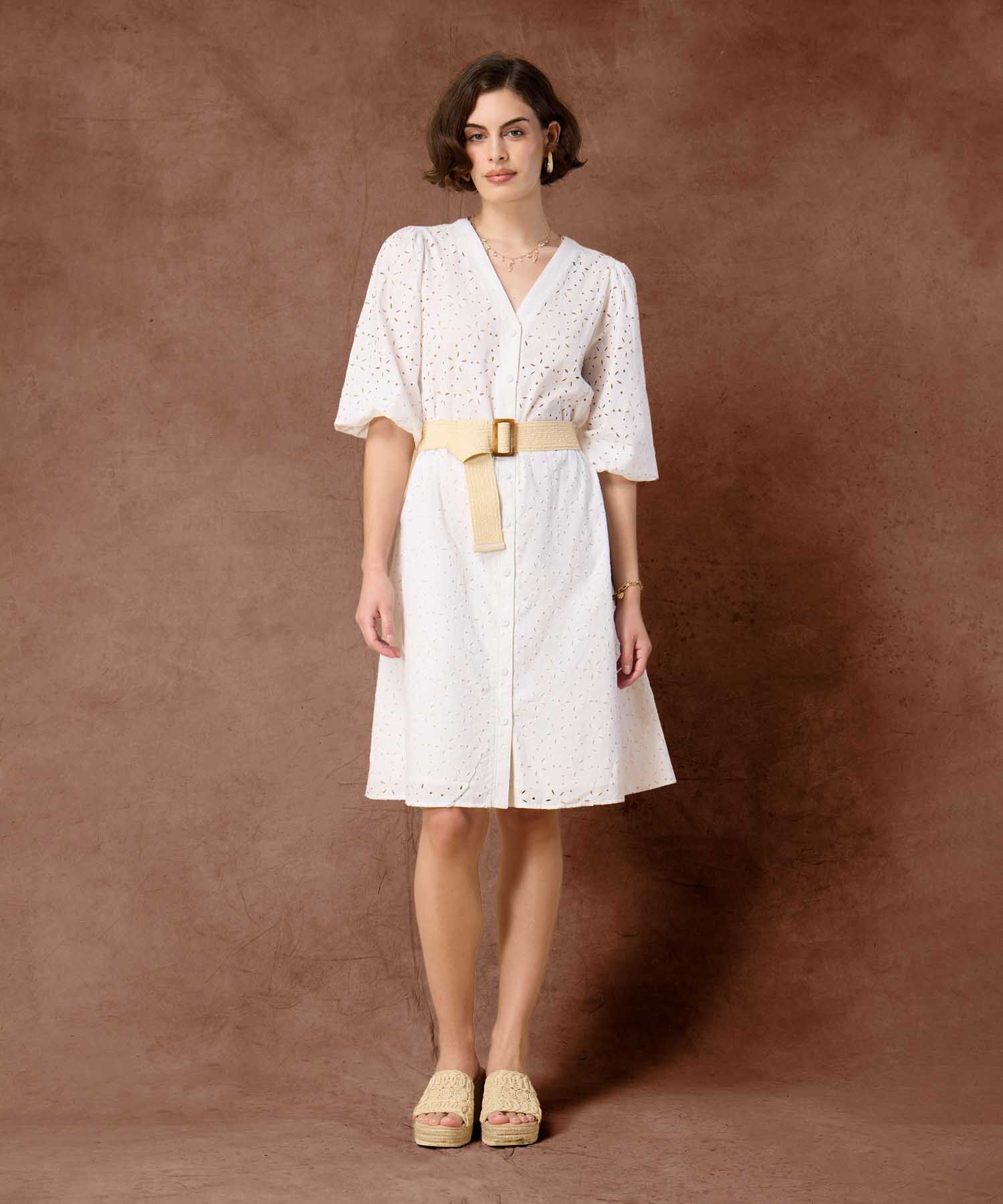 Vestido Camisero Perforado Con Cinturón Para Mujer