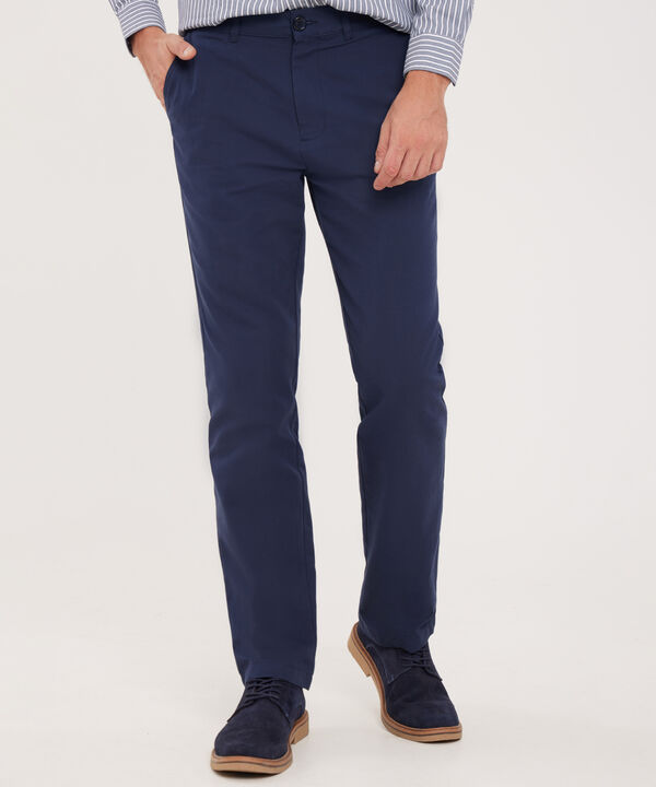 Pantalón Unicolor Clásico Con Silueta Regular Fi­T, Magia En El Caribe image number null
