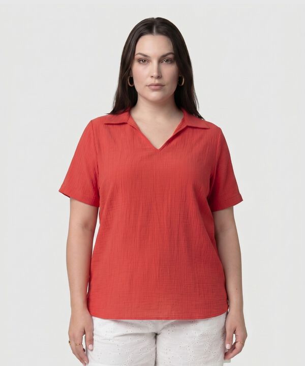Blusa Texturizada Con Cuello Camisero Mujer Curvy image number null