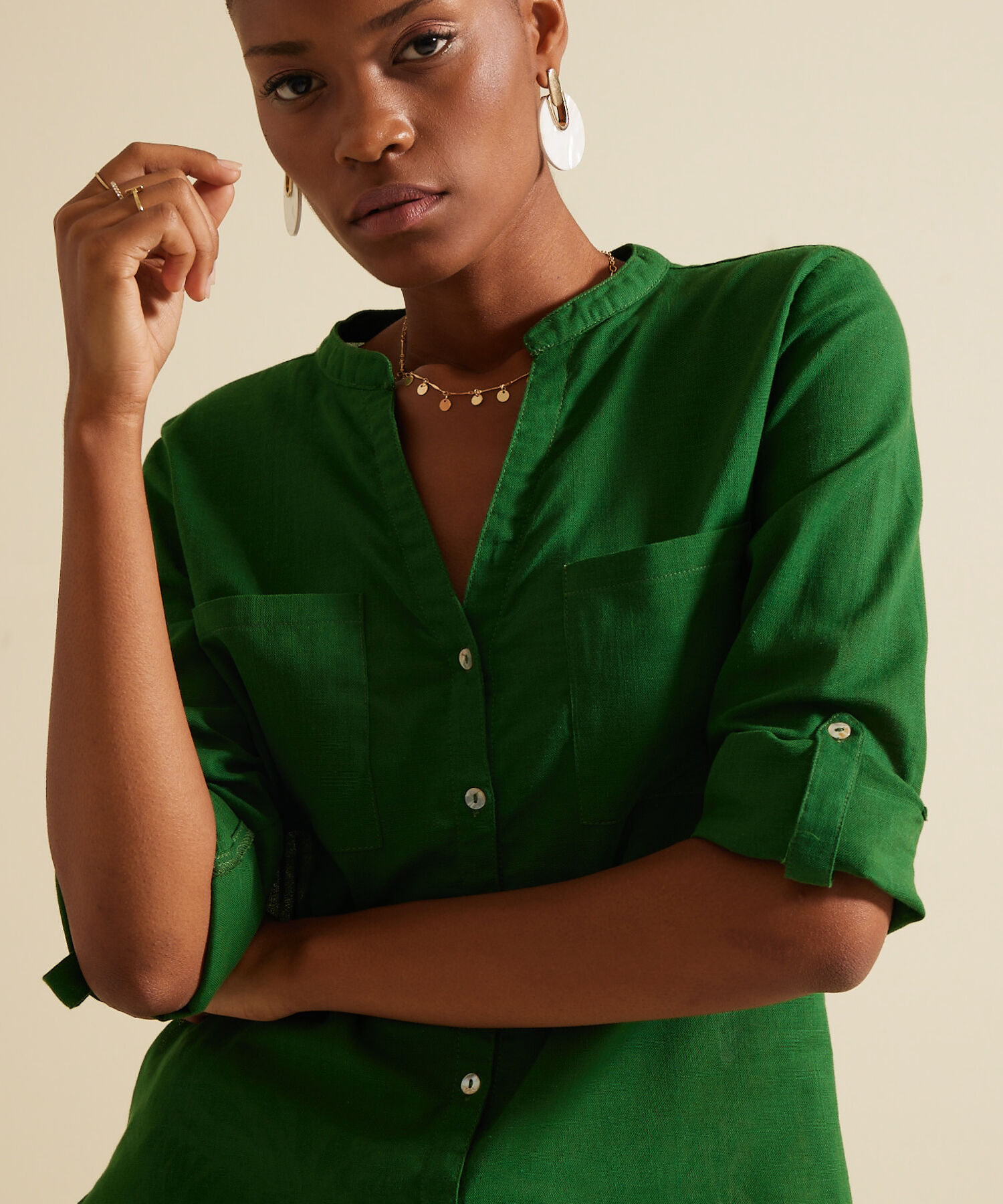 Blusa  Manga Larga Con Bolsillo Unicolor