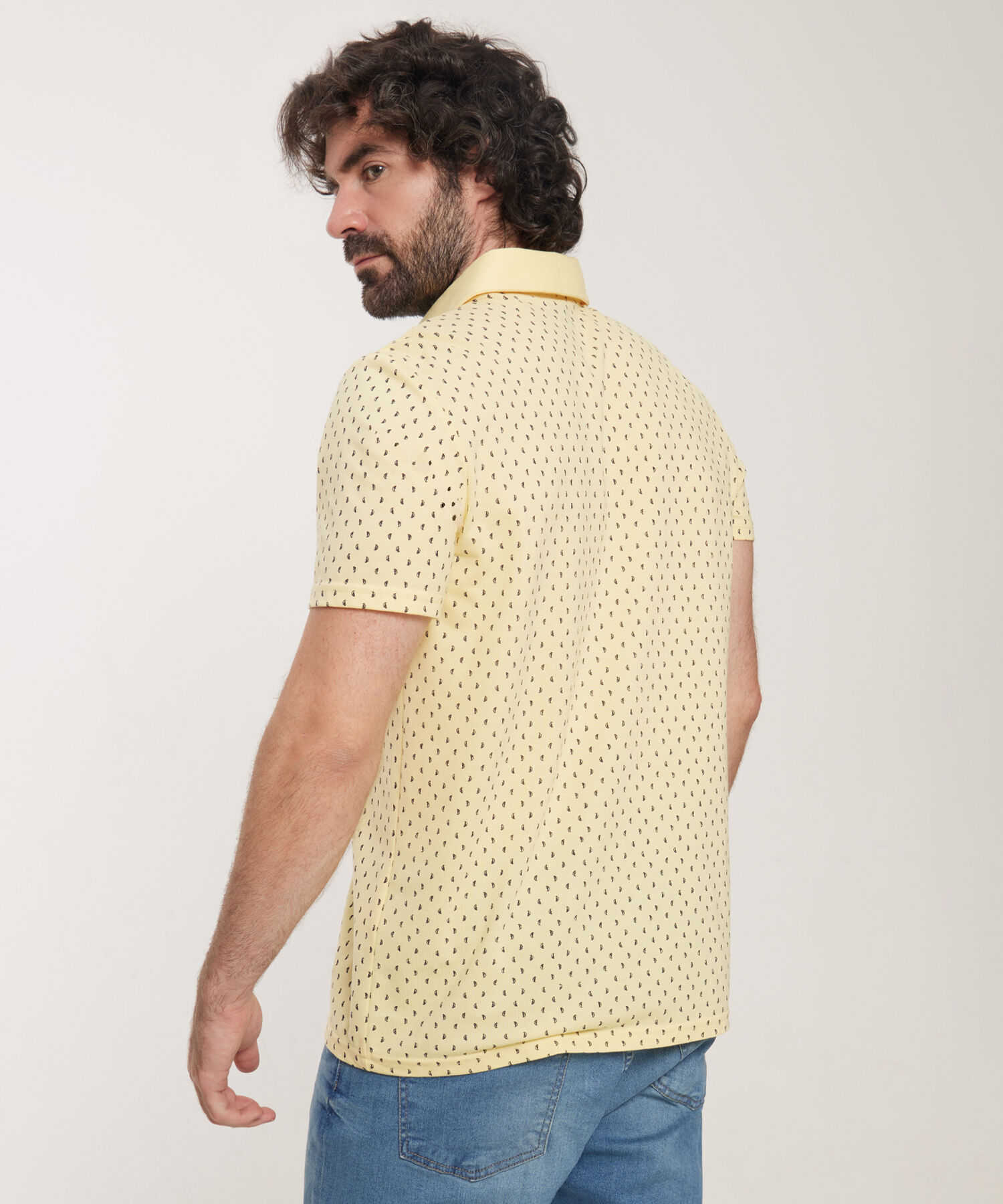 Polo Estampada Cuello Duro Con Bolsillo Y Vena Contraste En Pechera, Silueta Regular Fit, Cítrico Marinero