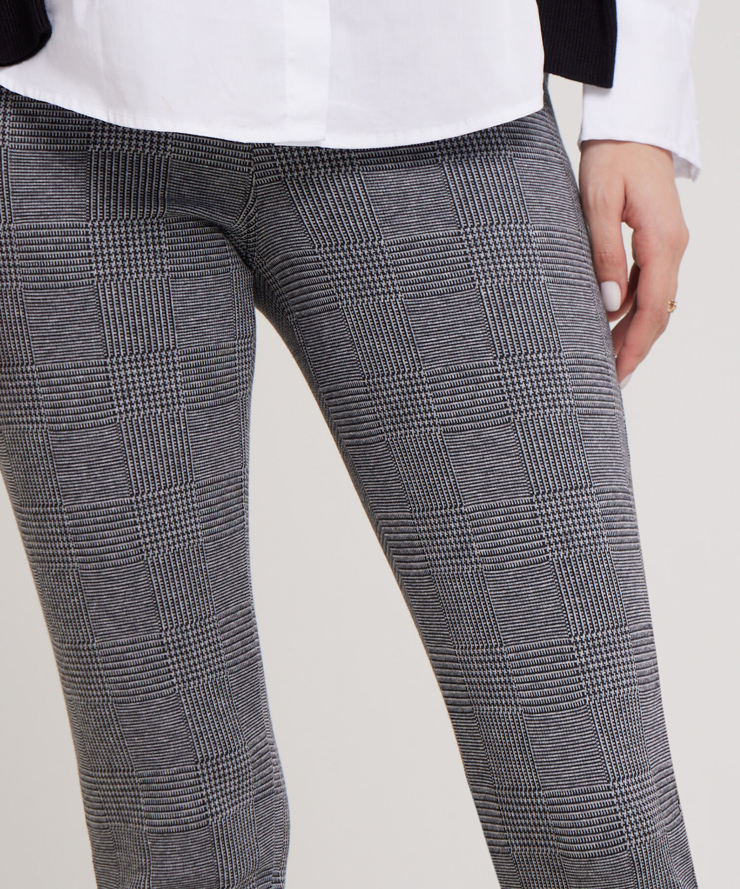 Legging Con Simulacion Bolsillos En Frente