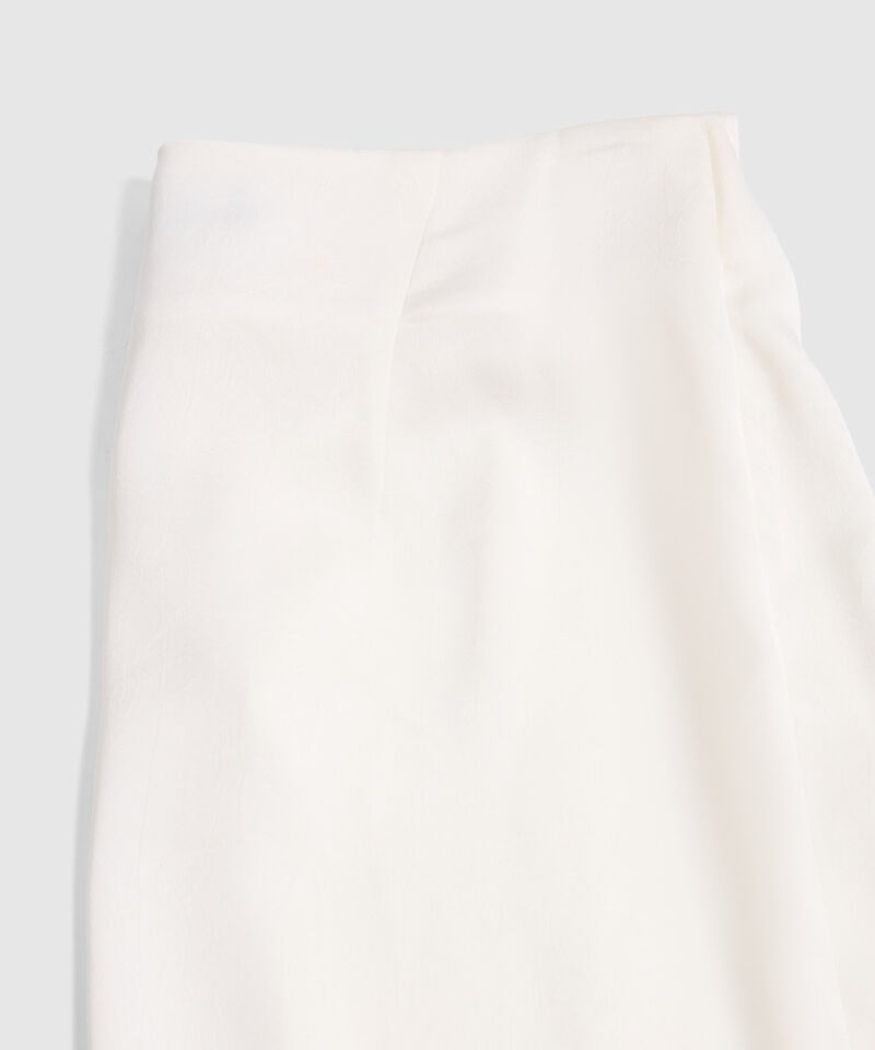 Falda Midi Unicolor Con Sesgo