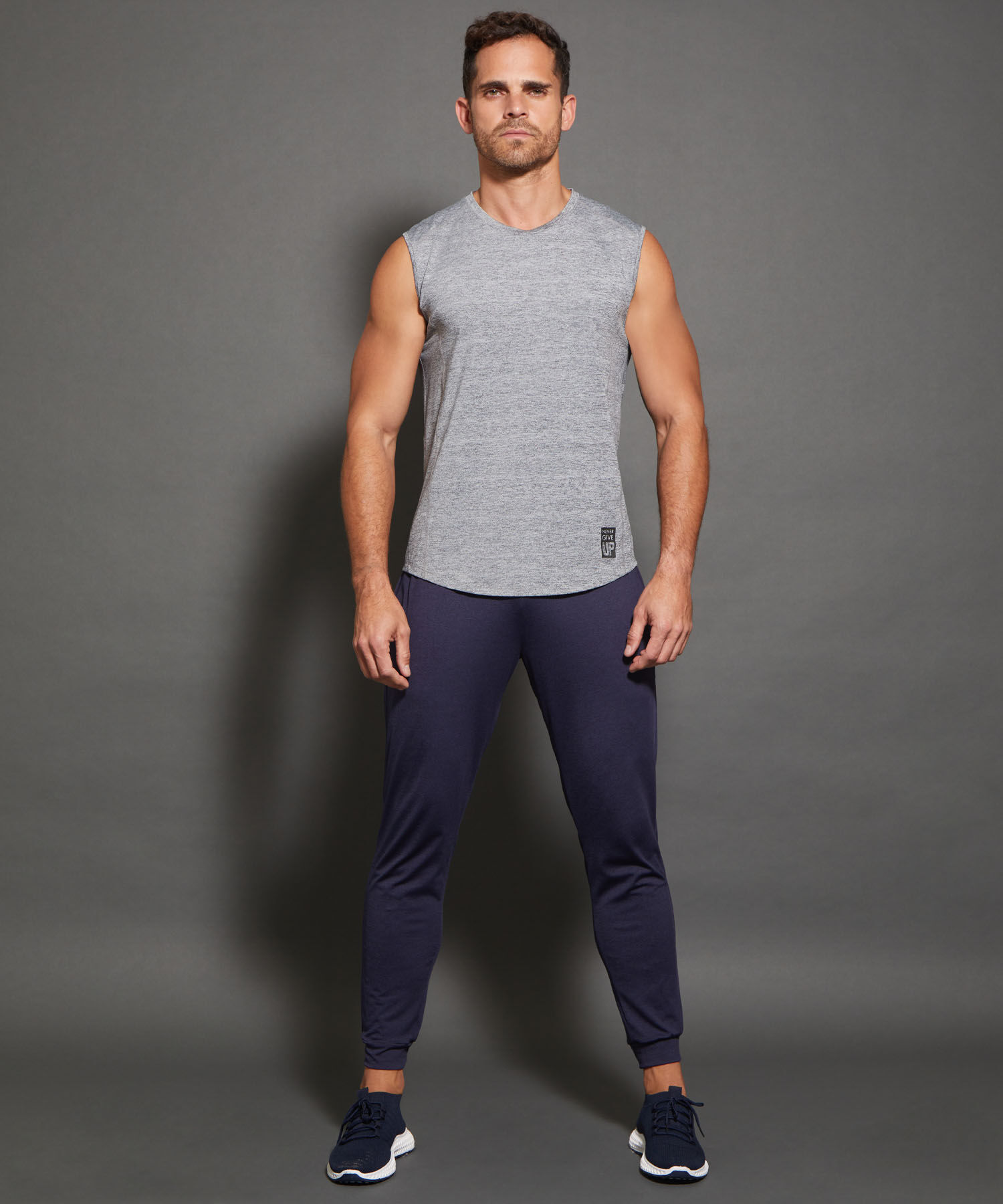 Pantalón Jogger Punto Textura Jaspe Con Bolsillos, Cordón Ajustable Y Elástico Interno, Sport Líneas Patprimo