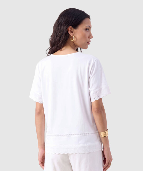 Camiseta Manga Corta Bordada Para Mujer