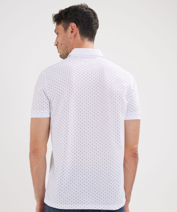 Polo Estampada Cuello Maquina Con Bolsillo Ribete