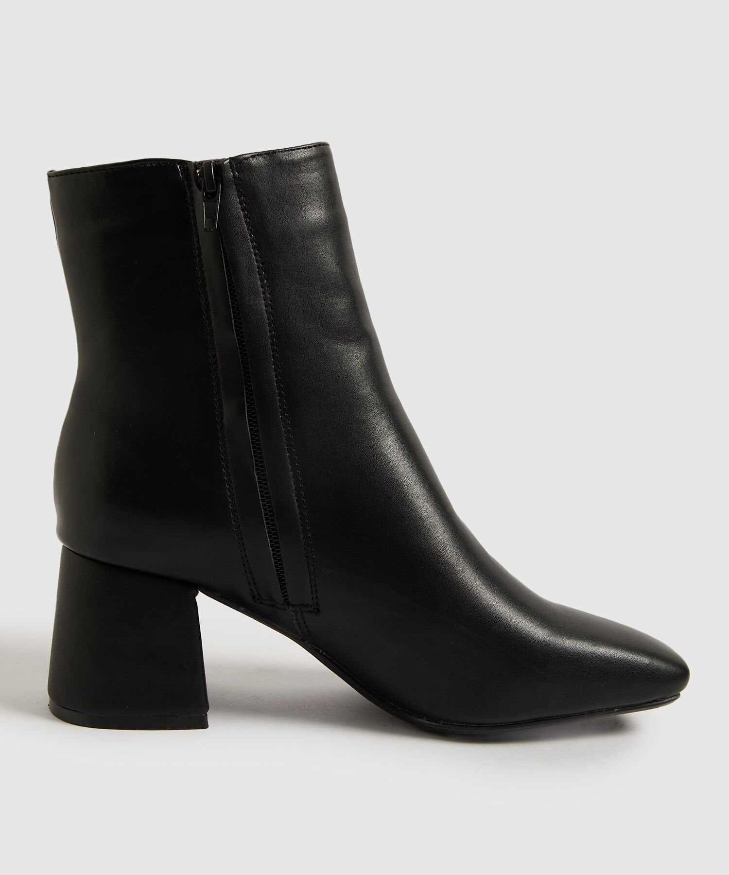 Botines de Tacón