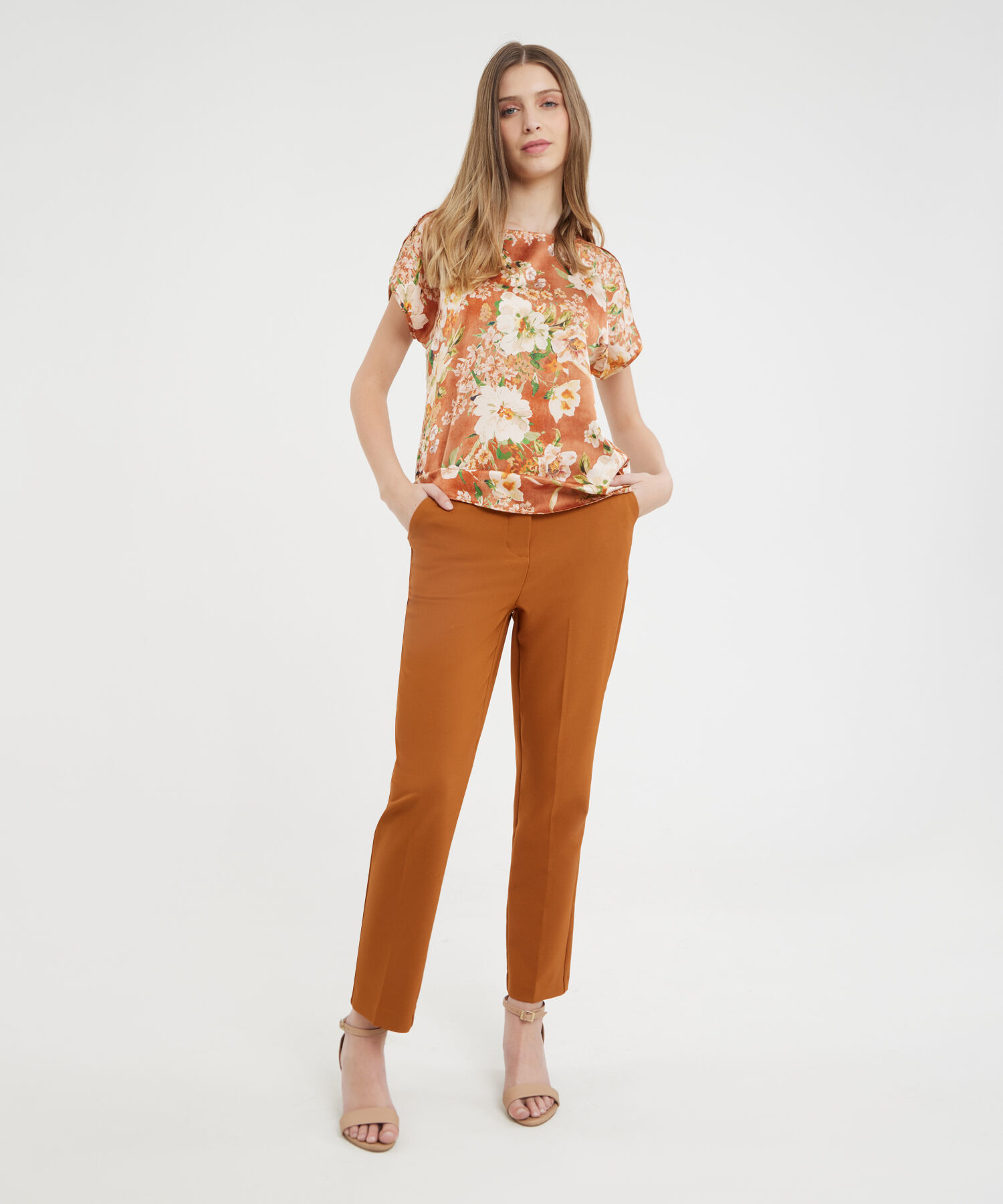 Blusa Manga Corta Tipo Petalo Estampada