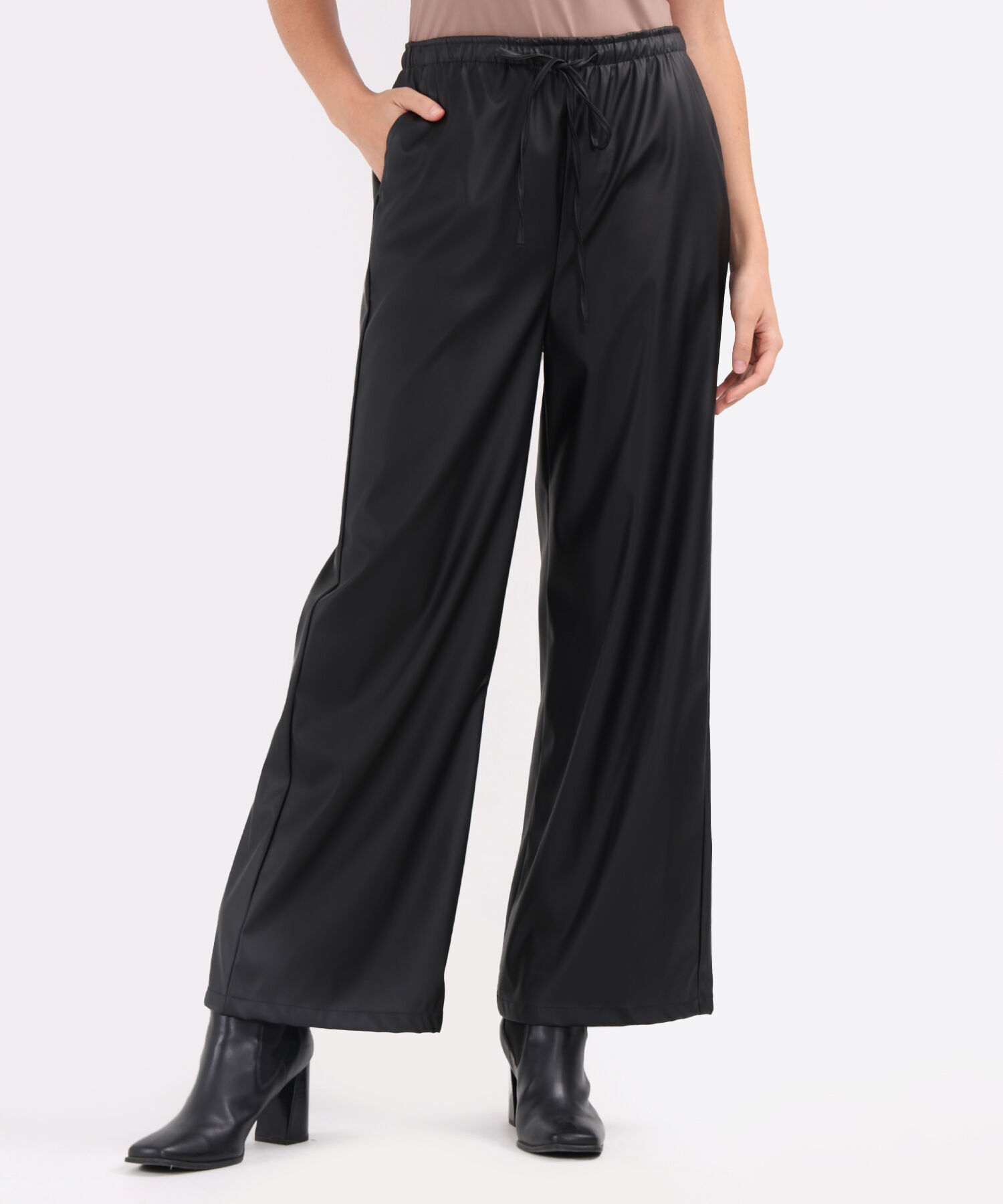 Pantalon Jogger Cuerina