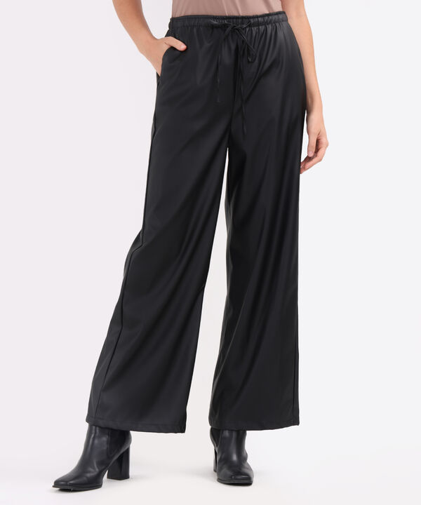 Pantalon Jogger Cuerina image number null
