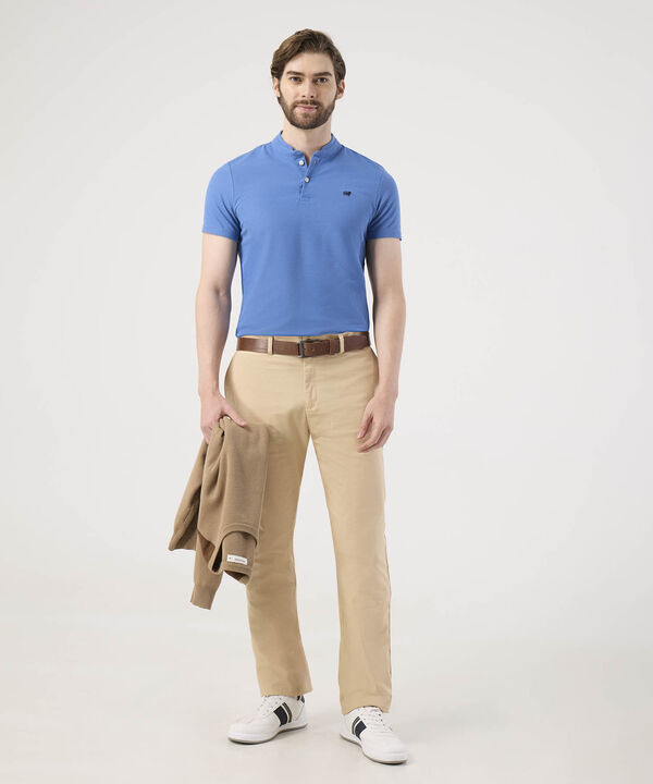 Polo Unicolor Con Bordado image number null