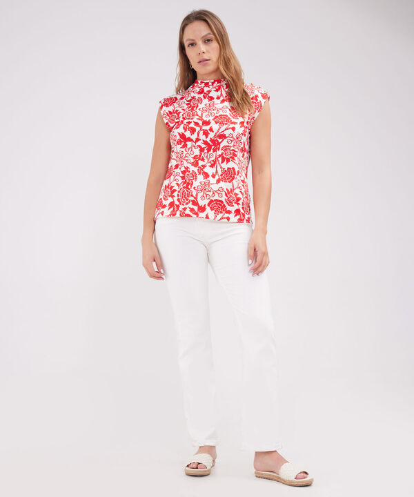 Camiseta Escote Semi Alto image number null