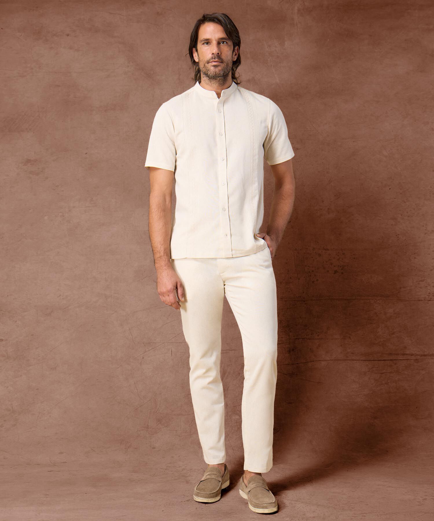 Pantal&oacute;n Chino de Hombre Corte Slim Fit Moderno