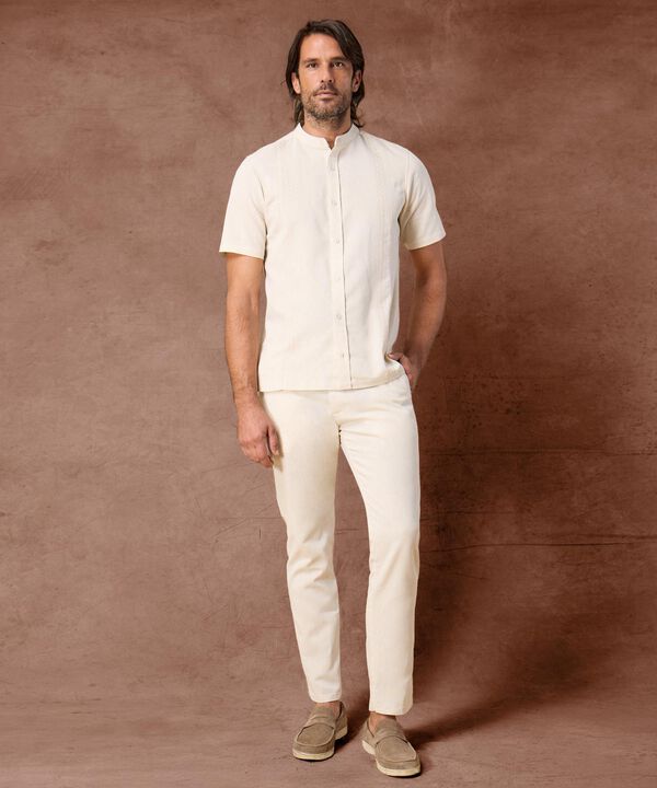 Pantalón Chino de Hombre Corte Slim Fit Moderno image number null