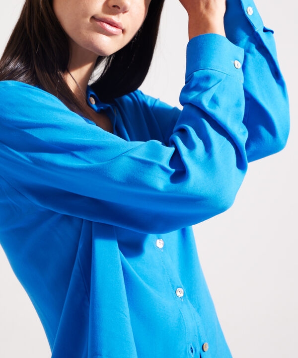 Camisa Manga Larga con Cuello Camisero