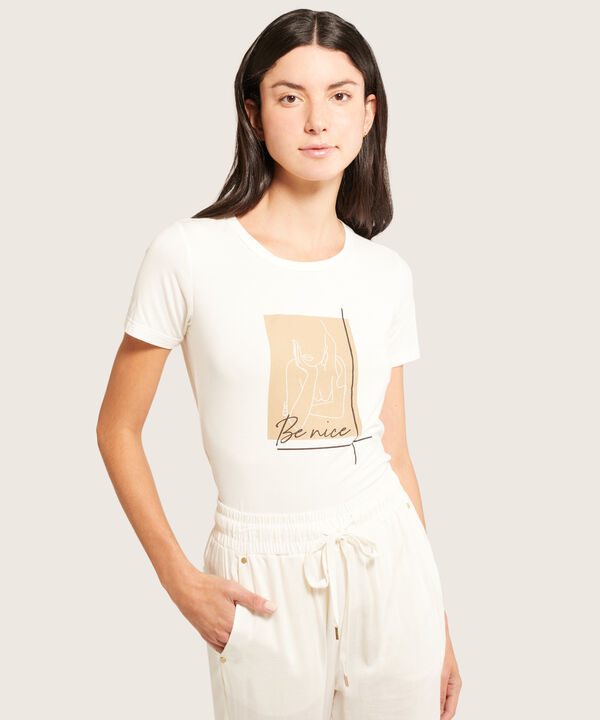 Camiseta Manga Corta Con Screen En Frente image number null