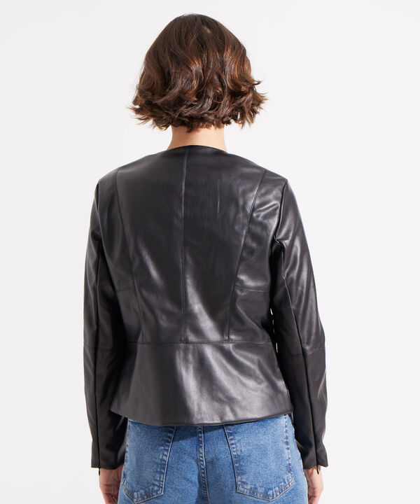 Chaqueta En Pu Con Doble Slider