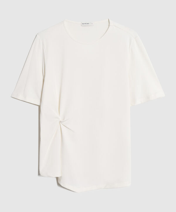 Camiseta Para Mujer con Detalle de Nudo Lateral image number null