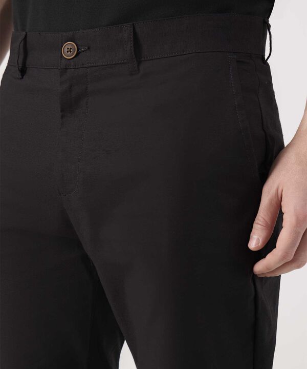 Pantalón Chino Bolsillos Diagonales image number null