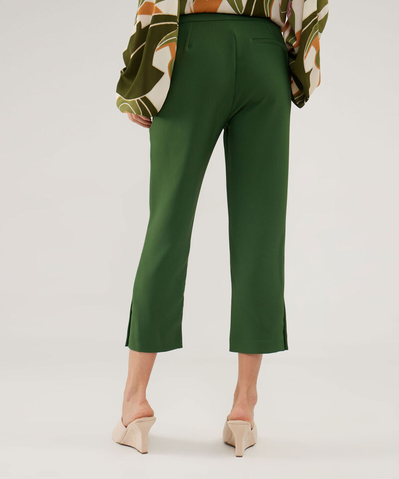Pantalon Clasico Unicolor Con Botones En Bota