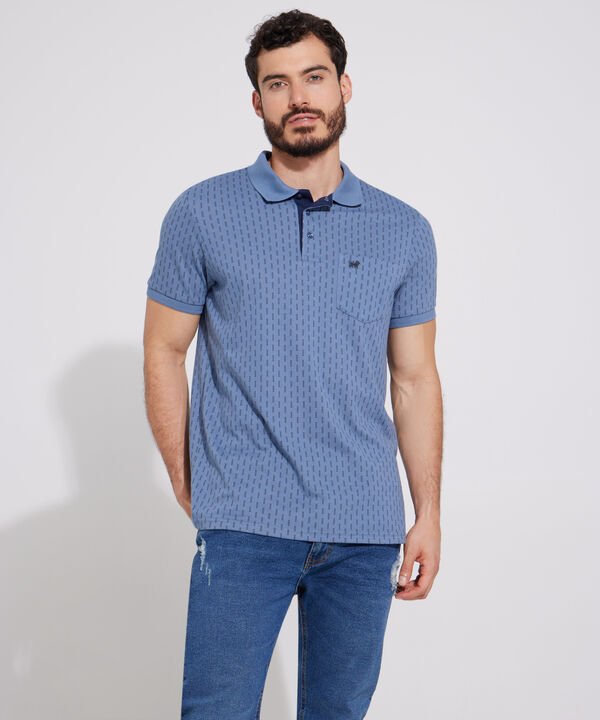 Polo Estampada, Cuello Y Puños Tejidos Con Bolsillo, Silueta Regular Fit