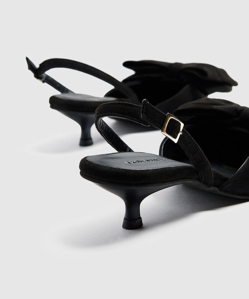 Tacones Gamuzados con Moño Sisterly Style