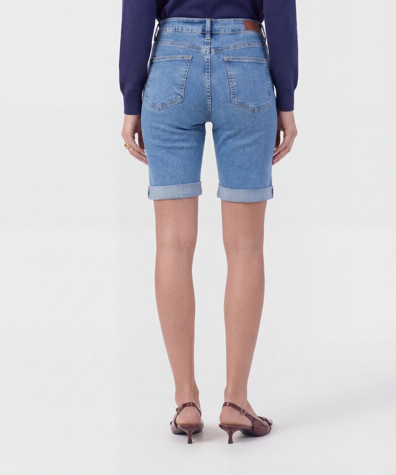 Bermuda Denim Con Doblez Para Mujer