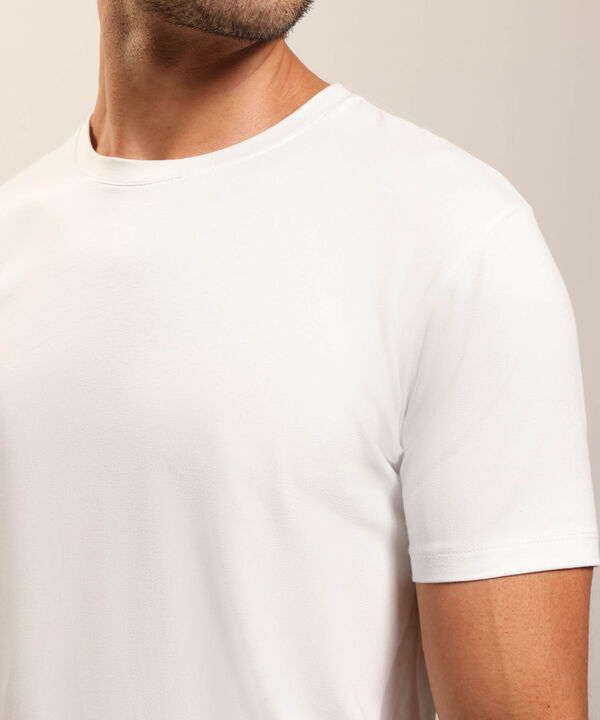 Camiseta B&aacute;sica Cuello Redondo Para Hombre