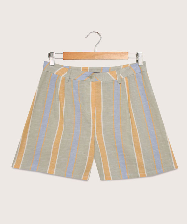 Short Preteñido Corte A Con Prense