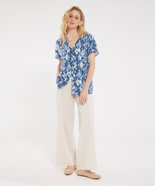 Blusa Estampada con Escote en v