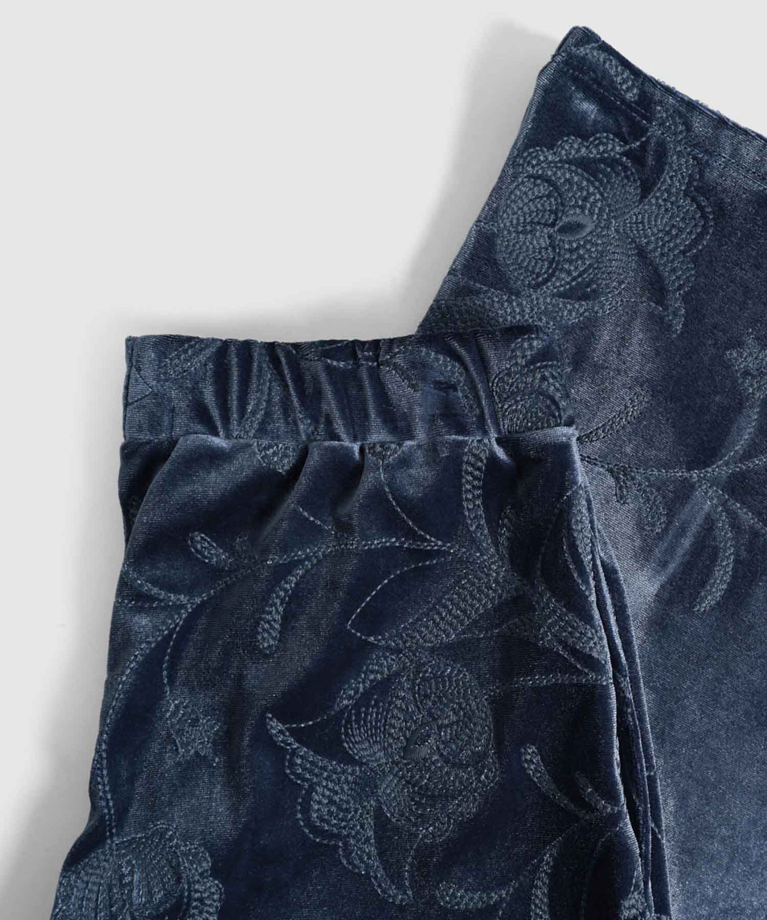 Pantal&oacute;n Bota Ancha Con Textura Para Mujer