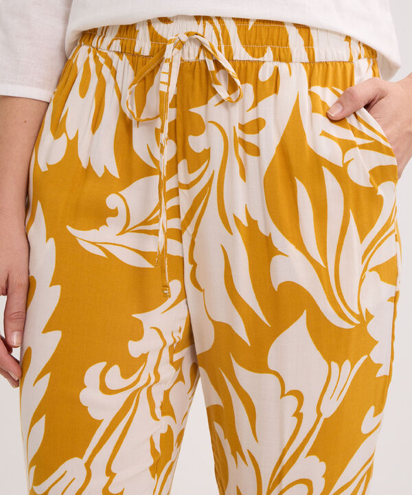 Pantalon Casual Estampado image number null