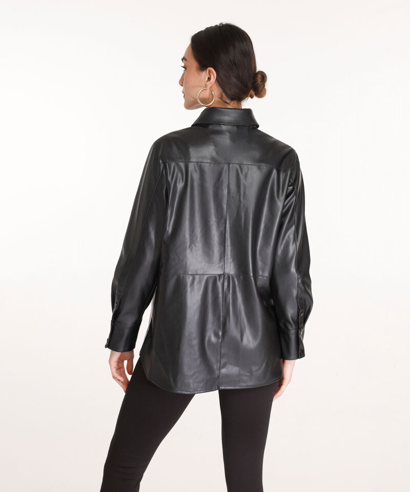 Chaqueta Manga Larga Con Broches Y Cuello Tipo Camisero
