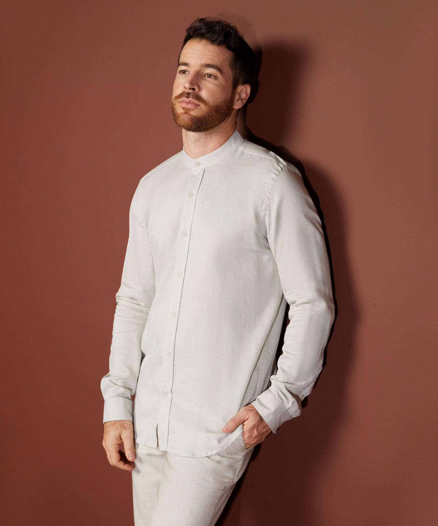 Camisa Unicolor Manga Larga Cuello Neru