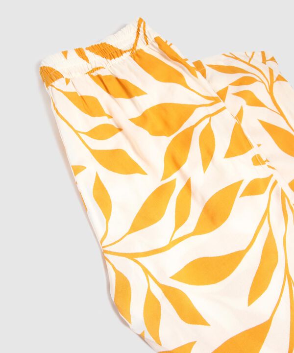 Pantalon Estampado Con Pretina Encauchada image number null