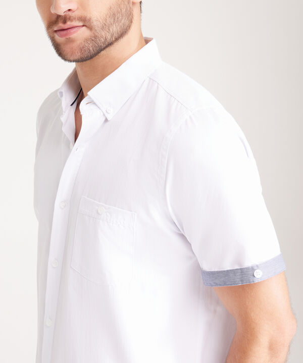 Camisa Manga Corta Pu&ntilde;o En Contraste image number null