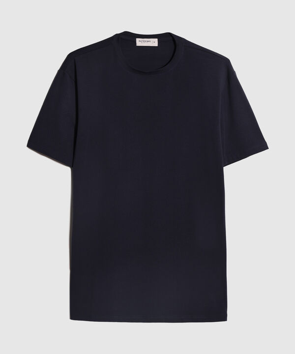 Camiseta Slim Cuello Redodno Manga Corta