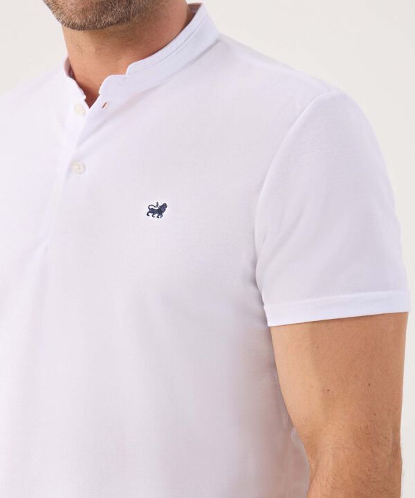 Polo Mao Unicolor Con Pestaña Unicolor  Sin Bolsillo Silueta Slim Fit image number null