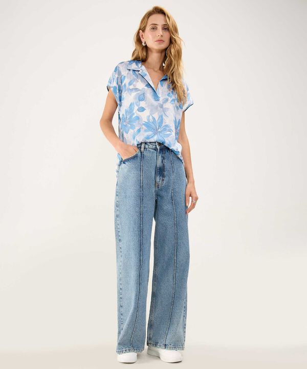 Blusa Satinada Estampada image number null