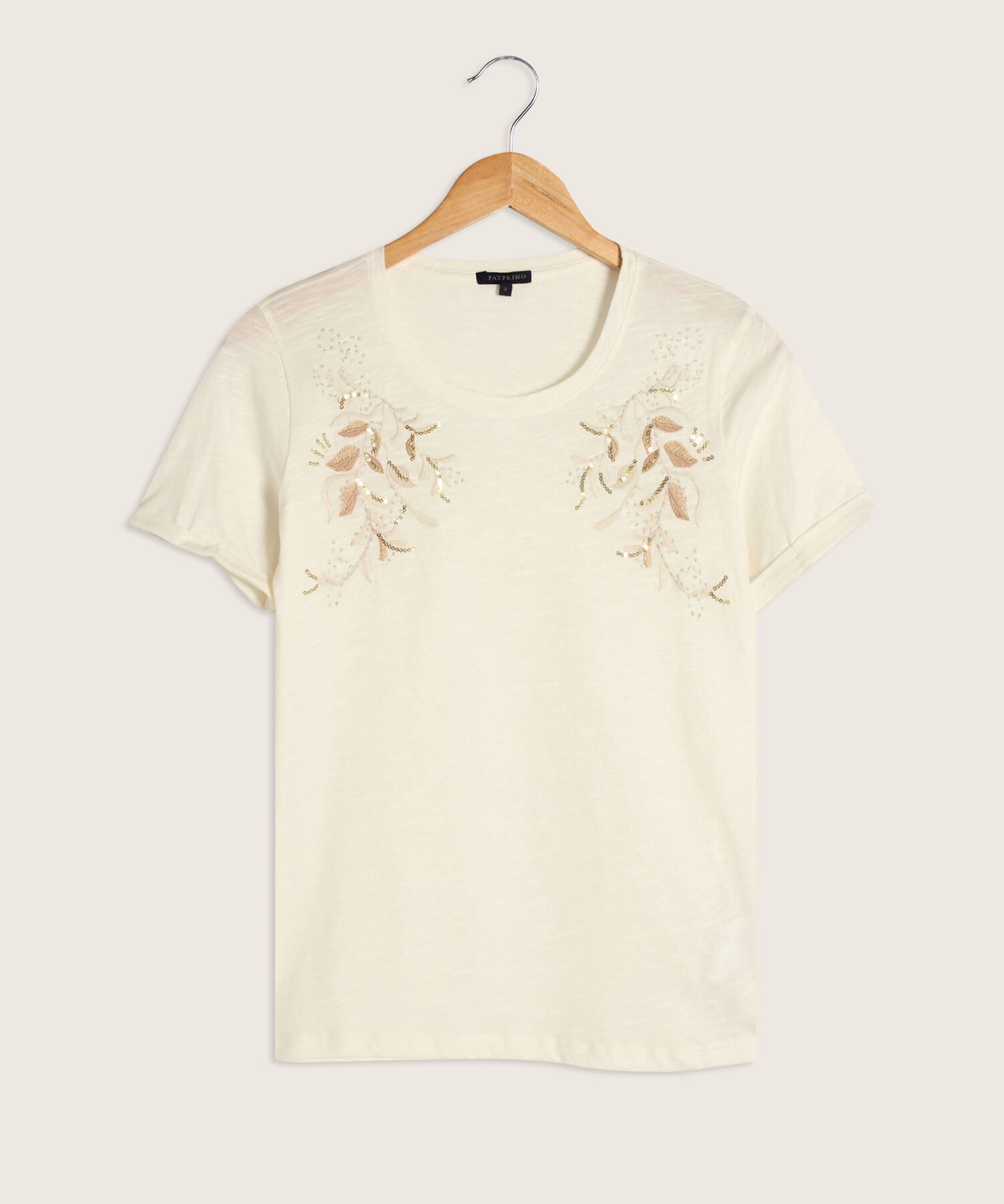 Camiseta Manga Corta Con Bordado