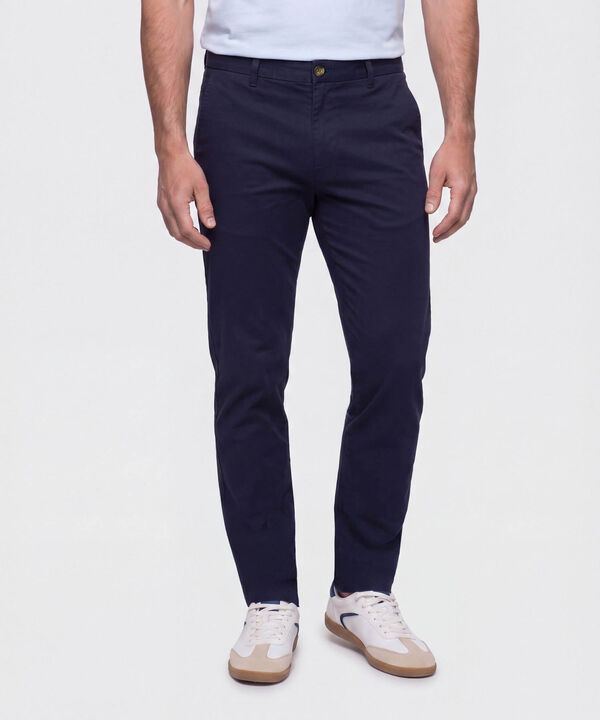 Pantal&oacute;n Cl&aacute;sico para Hombre de Corte Recto image number null