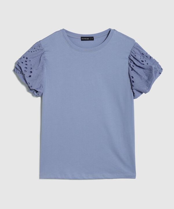 Camiseta Unicolor Con Ojalillo En Mangas