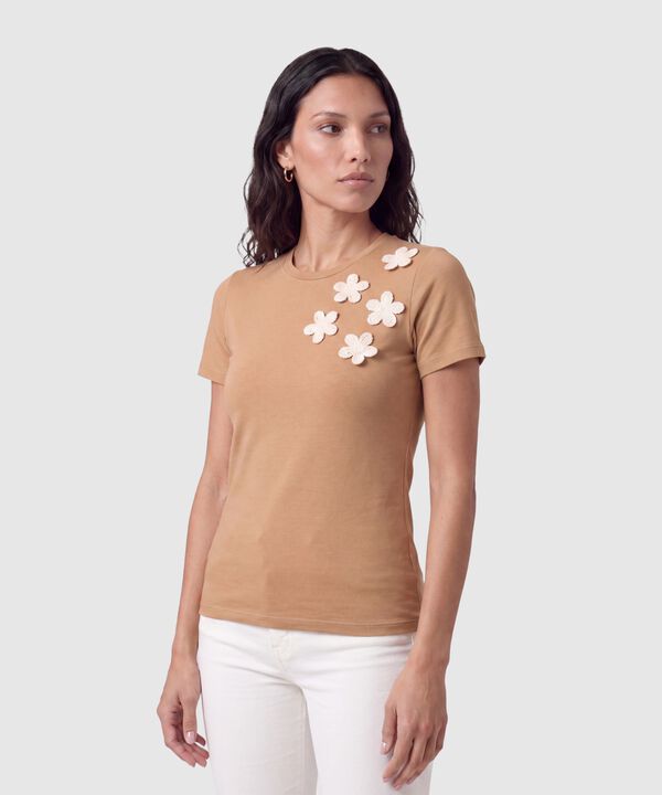 Camiseta Con Apliques En Relieve Para Mujer image number null