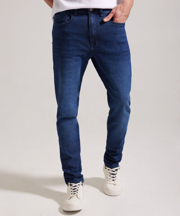 Jean Slim Tono Azul Oscuro