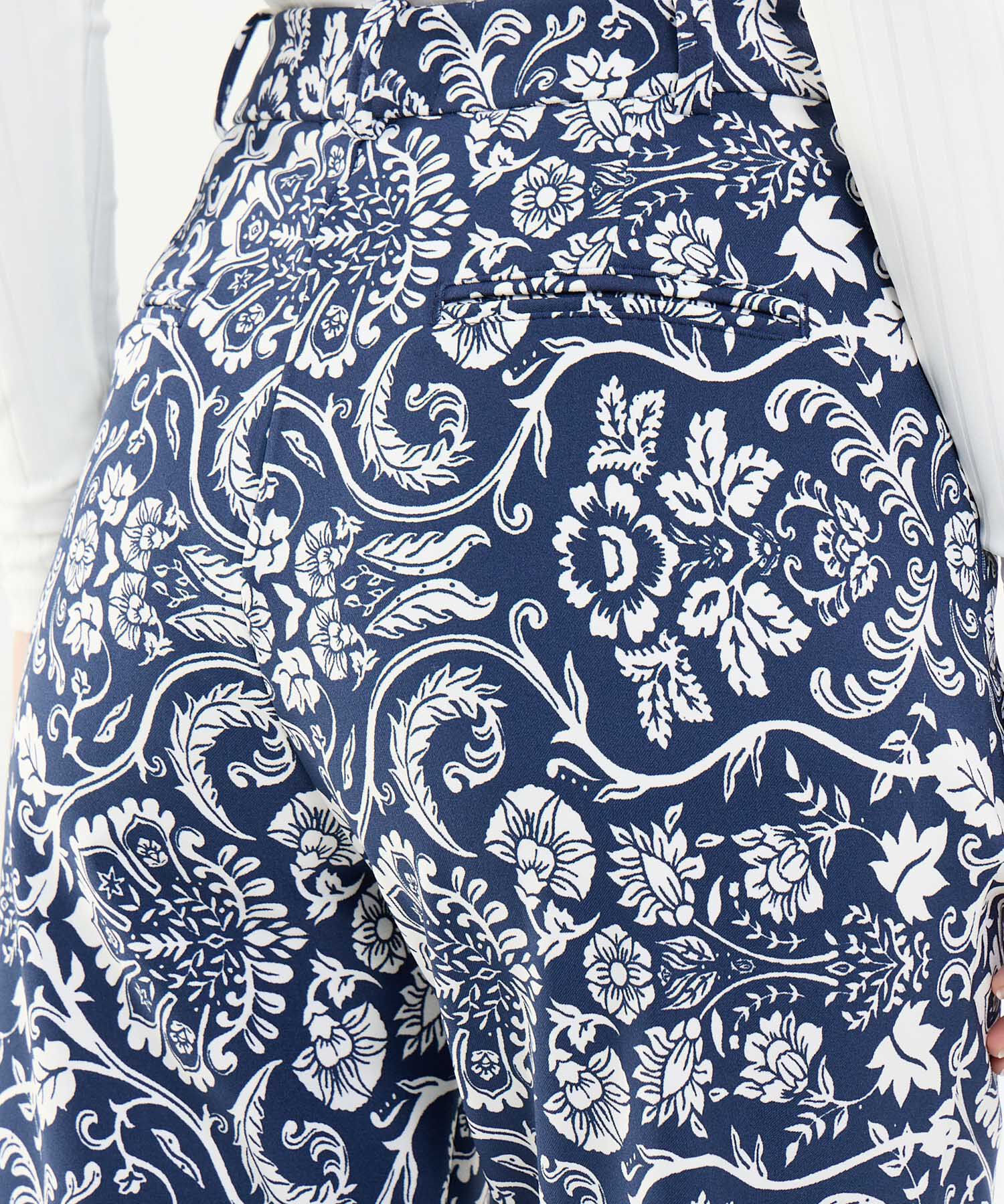 Pantalón Estampado Botánico