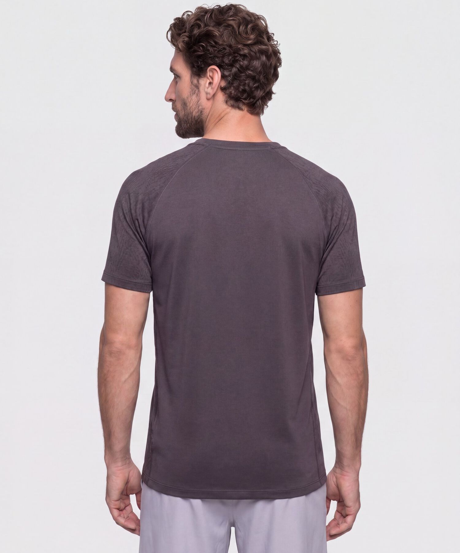 Camiseta Deportiva Con Detalle En Mangas 
