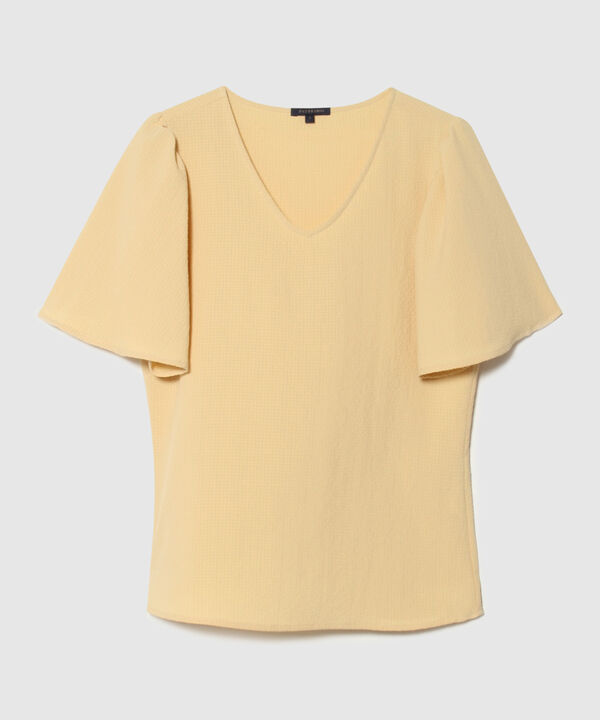 Blusa Texturizada con Escote en v