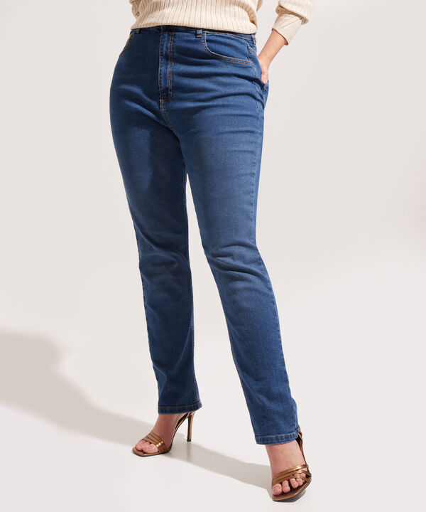 Jean Fit Straight Tono Azul  Medio